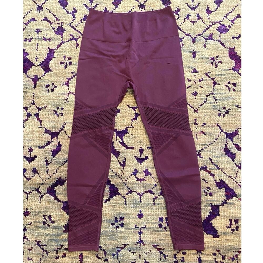 Fabletics purple athletic yoga leggings